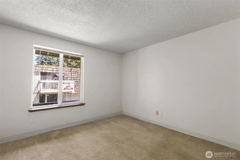 Property photo for 34025 1st Place S, Federal Way photo 23