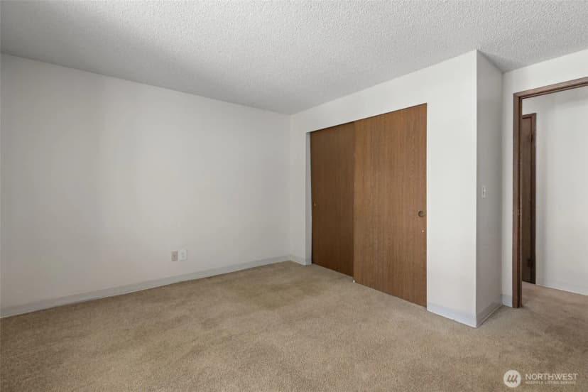 Property photo for 34025 1st Place S, Federal Way photo 24