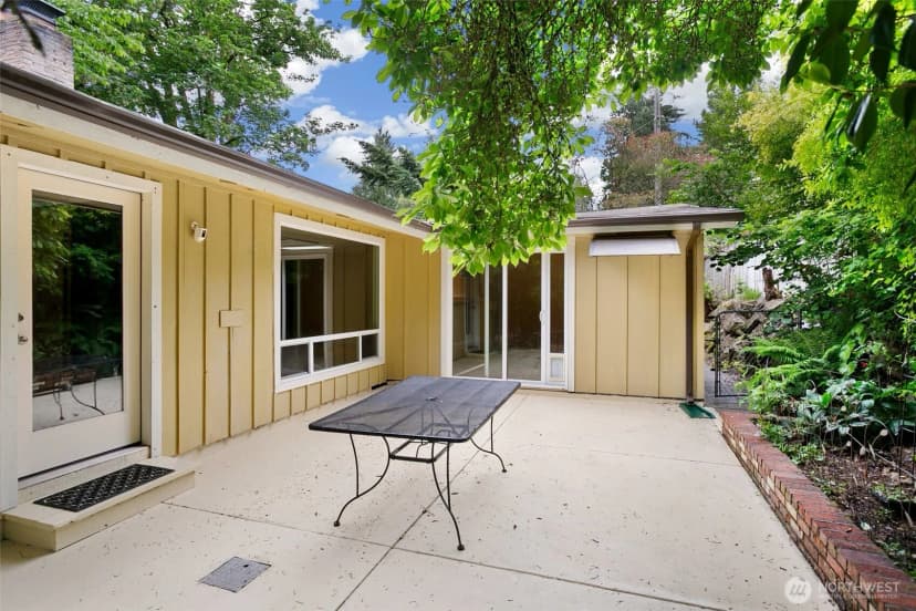 Property photo for 3815 Ne 113th Street, Seattle photo 33