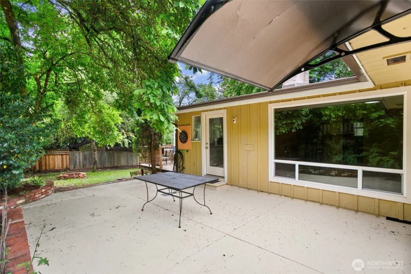 Property photo for 3815 Ne 113th Street, Seattle photo 32