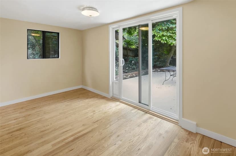 Property photo for 3815 Ne 113th Street, Seattle photo 10