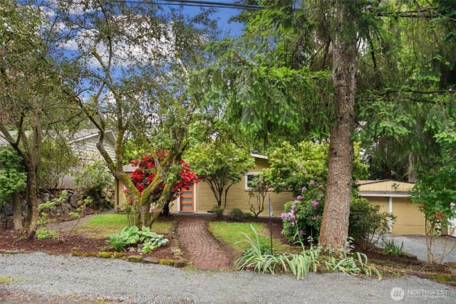 Property photo for 3815 Ne 113th Street, Seattle photo 3
