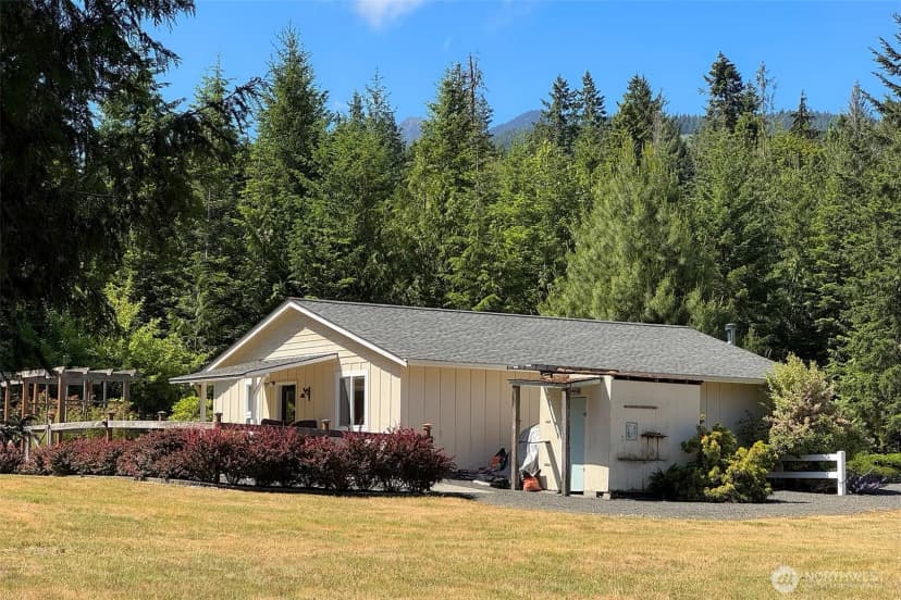 Property photo for 5541 S Doss Road, Port Angeles photo 32