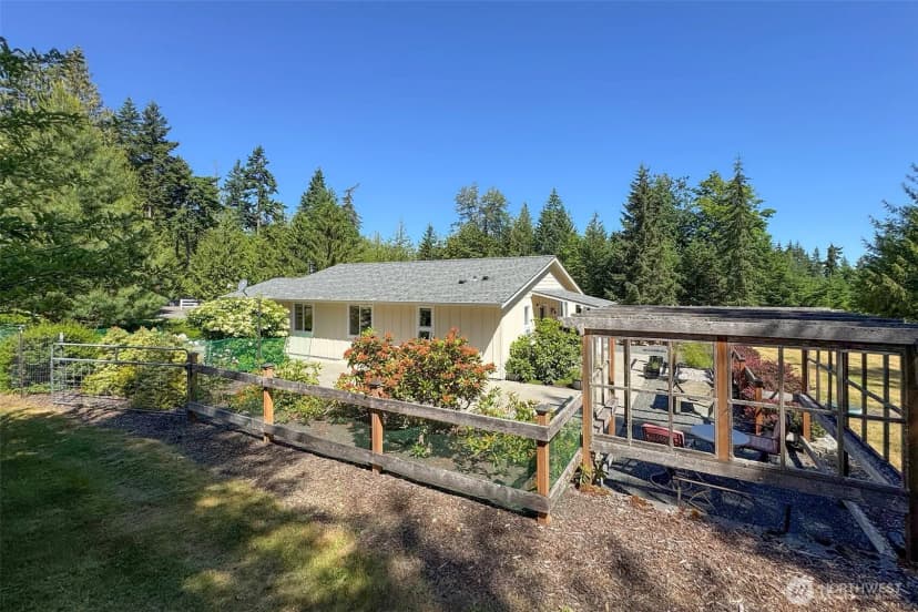Property photo for 5541 S Doss Road, Port Angeles photo 35