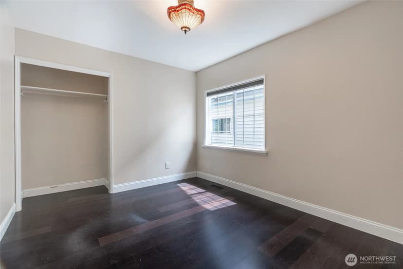 Property photo for 3304 23rd Avenue S, Seattle photo 13