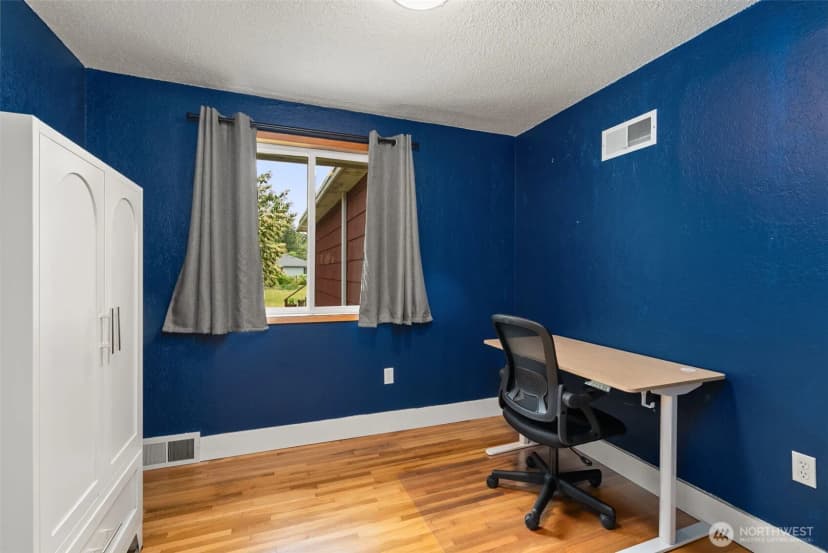 Property photo for 12423 Lake City Boulevard, Lakewood photo 9