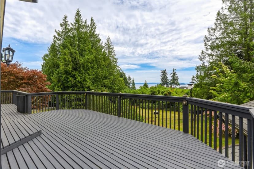 Property photo for 11525 76th Avenue Nw, Tulalip photo 8