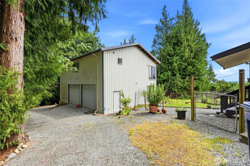 Property photo for 11525 76th Avenue Nw, Tulalip photo 34