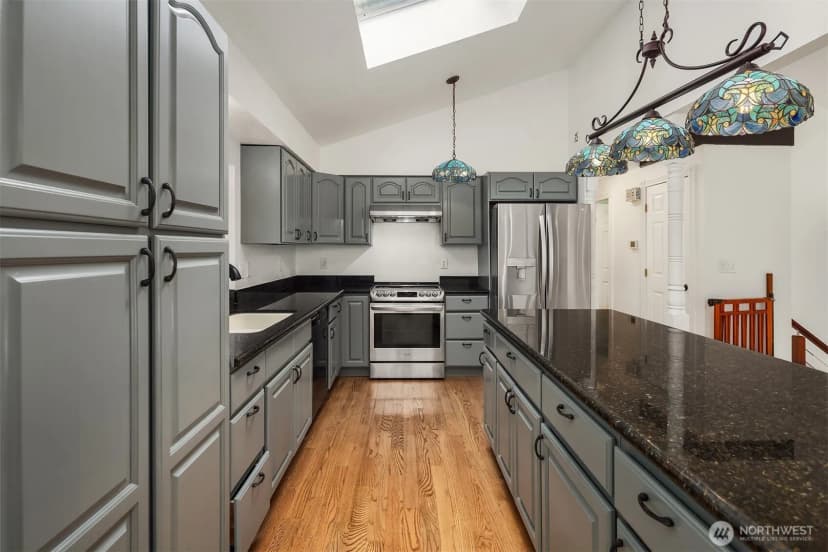 Property photo for 11821 Se 67th Place, Bellevue photo 12