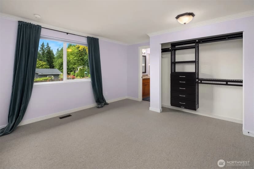 Property photo for 11821 Se 67th Place, Bellevue photo 19