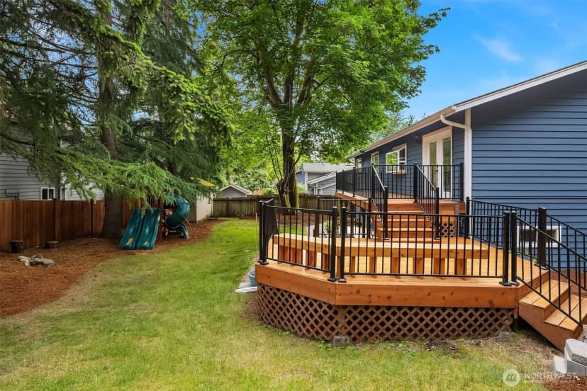 Property photo for 11821 Se 67th Place, Bellevue photo 39