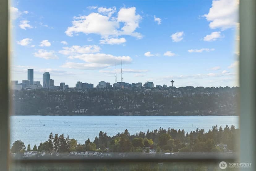 Property photo for 500 106th Avenue Ne #3815, Bellevue photo 4