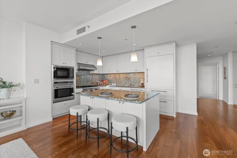 Property photo for 500 106th Avenue Ne #3815, Bellevue photo 9