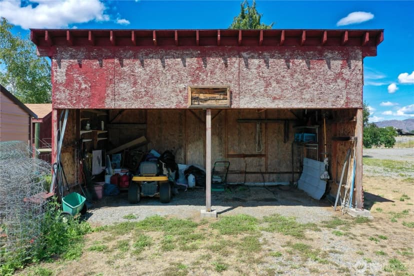 Property photo for 61 Jaquish Road, Omak photo 31