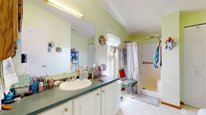 Property photo for 61 Jaquish Road, Omak photo 11
