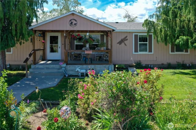 Property photo for 61 Jaquish Road, Omak photo 2