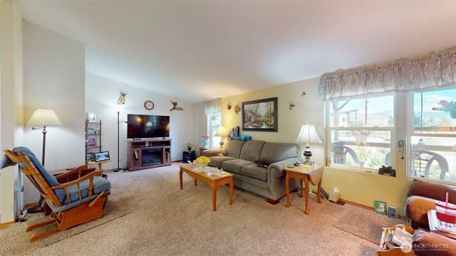 Property photo for 61 Jaquish Road, Omak photo 3