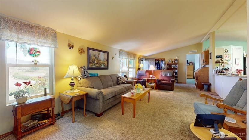Property photo for 61 Jaquish Road, Omak photo 4