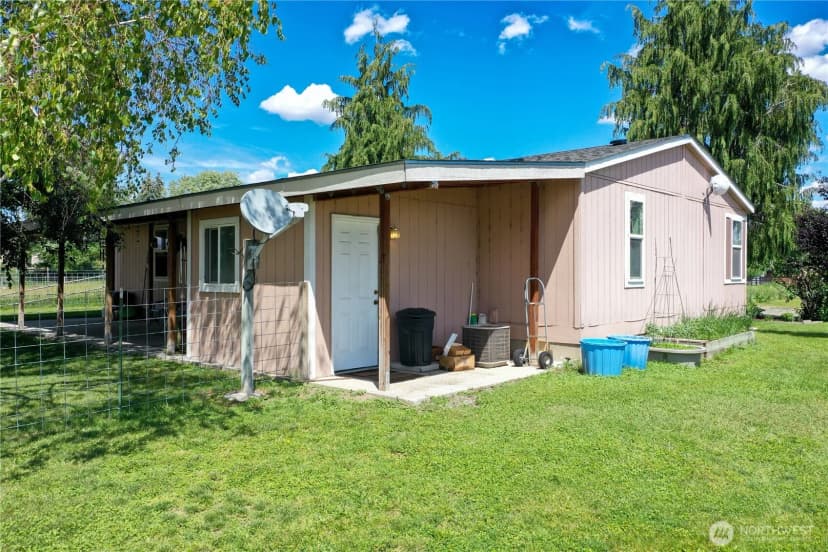 Property photo for 61 Jaquish Road, Omak photo 26