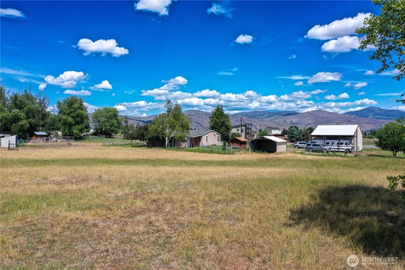 Property photo for 61 Jaquish Road, Omak photo 37