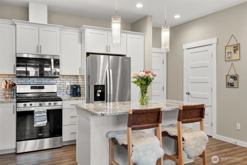 Property photo for 5686 Sunstone Place #102, Ferndale photo 8