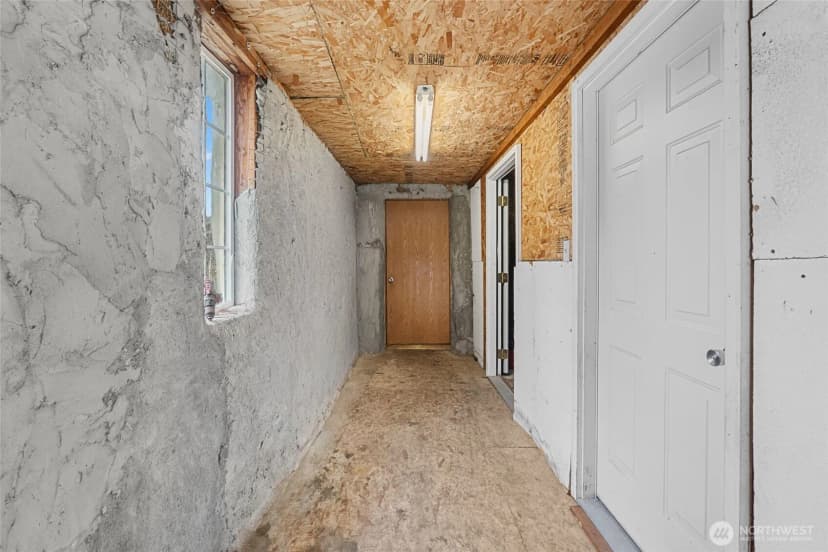 Property photo for 637 Hwy 20 E, Colville photo 7