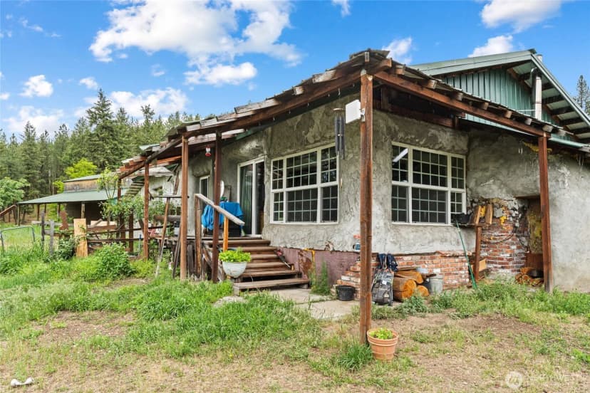Property photo for 637 Hwy 20 E, Colville photo 26