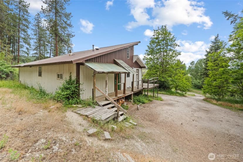 Property photo for 637 Hwy 20 E, Colville photo 32