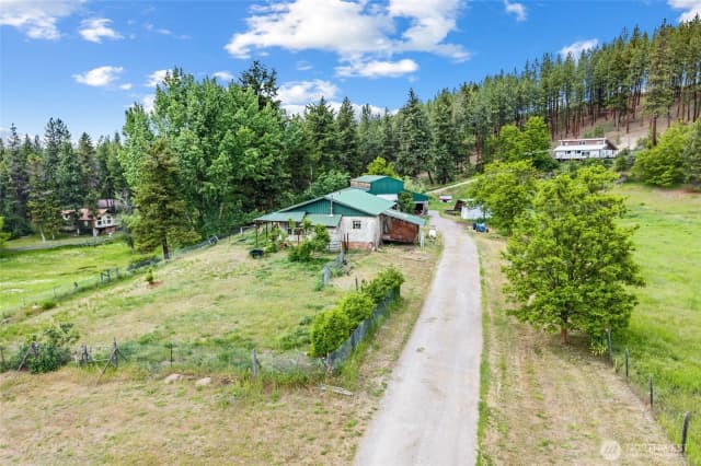 Property photo for 637 Hwy 20 E, Colville photo 2