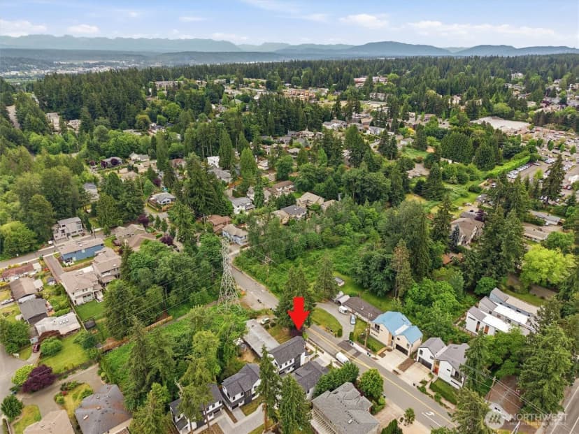 Property photo for 12426 Ne 90th Street, Kirkland photo 31