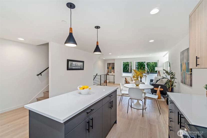 Property photo for 8709 15th Avenue Nw #a, Seattle photo 12