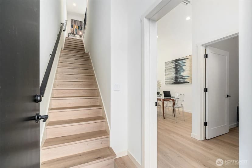 Property photo for 8709 15th Avenue Nw #a, Seattle photo 6