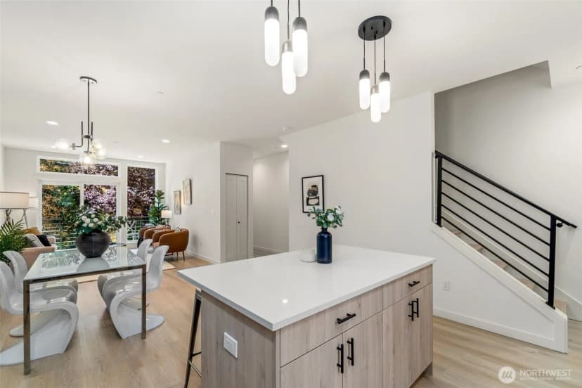 Property photo for 8711 15th Avenue Nw #a, Seattle photo 13