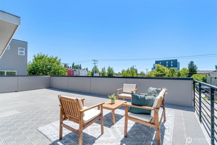 Property photo for 8711 15th Avenue Nw #a, Seattle photo 17