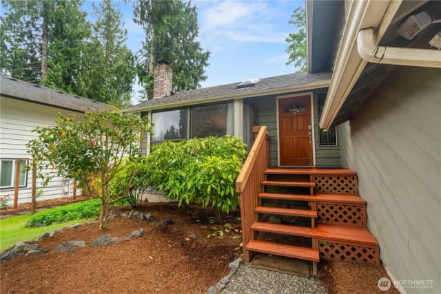 Property photo for 1910 173rd Street Se, Bothell photo 2
