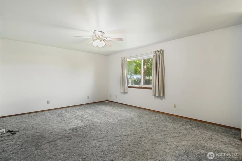 Property photo for 298 Road 19 Nw, Soap Lake photo 19