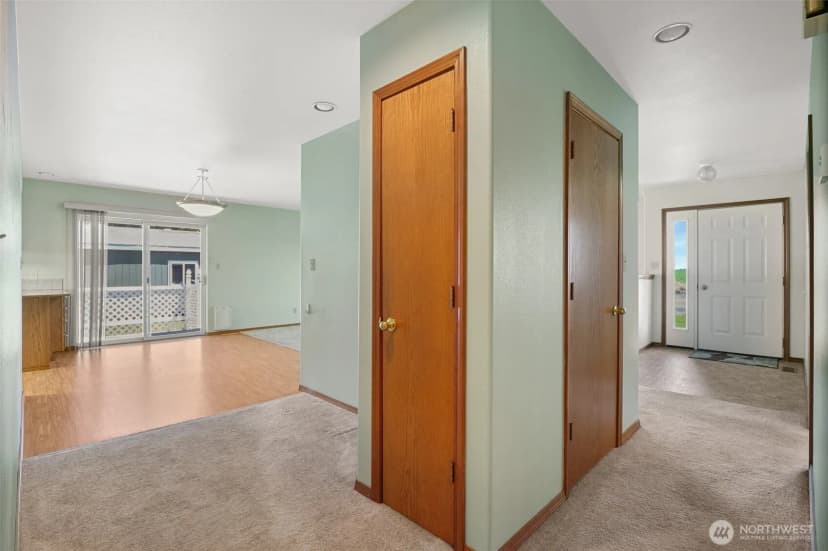 Property photo for 298 Road 19 Nw, Soap Lake photo 17