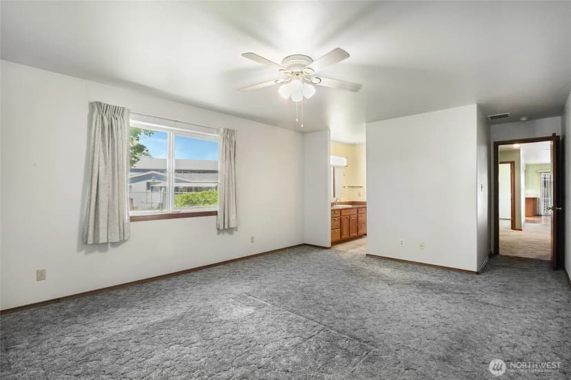 Property photo for 298 Road 19 Nw, Soap Lake photo 20