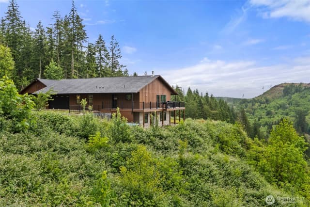 Property photo for 484 Salmon Creek Road, Mossyrock photo 3
