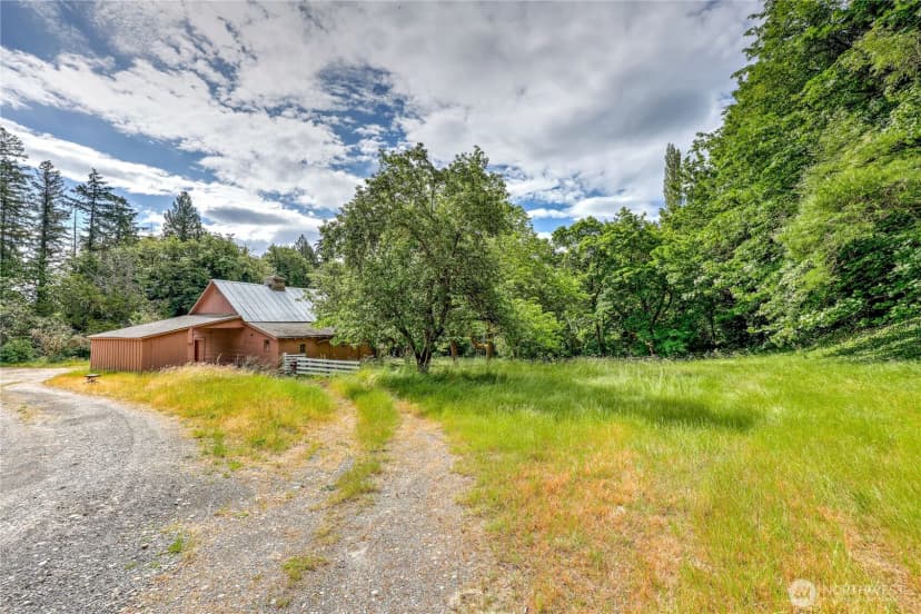 Property photo for 4469 Nw Anderson Hill Road, Silverdale photo 6