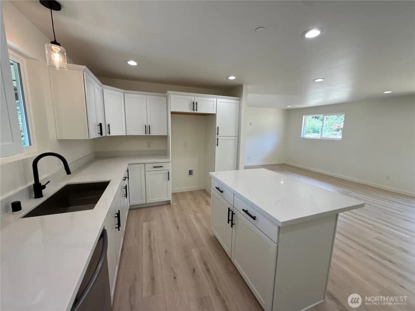 Property photo for 7828 E Jessica Way, Port Orchard photo 5