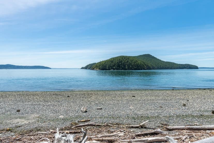Property photo for 2207 Skyline Way, Anacortes photo 21