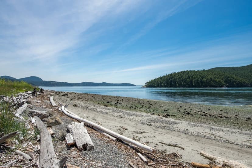 Property photo for 5915 Flounder Bay Lane, Anacortes photo 16