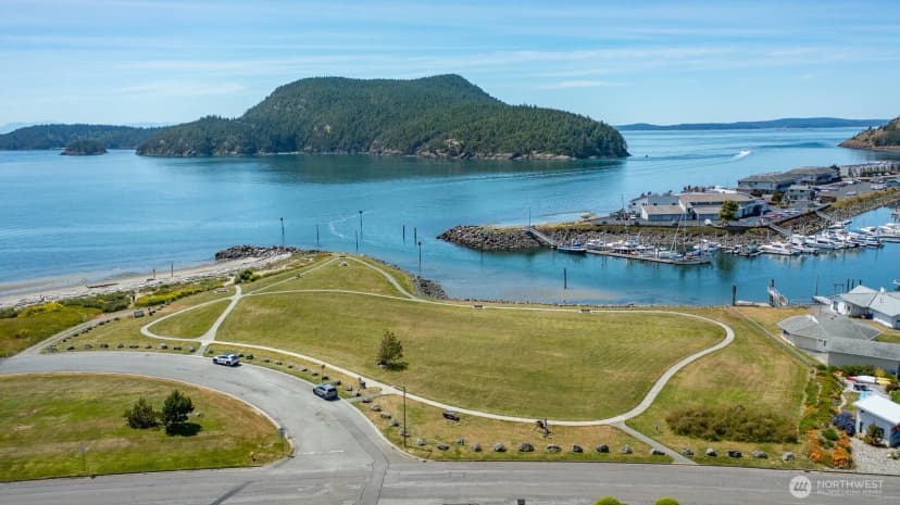 Property photo for 5909 Flounder Bay Lane, Anacortes photo 25