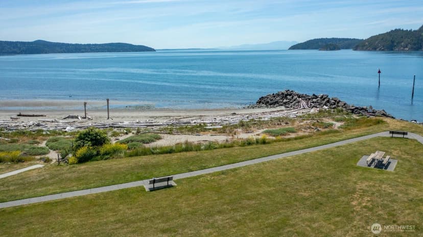 Property photo for 5909 Flounder Bay Lane, Anacortes photo 27