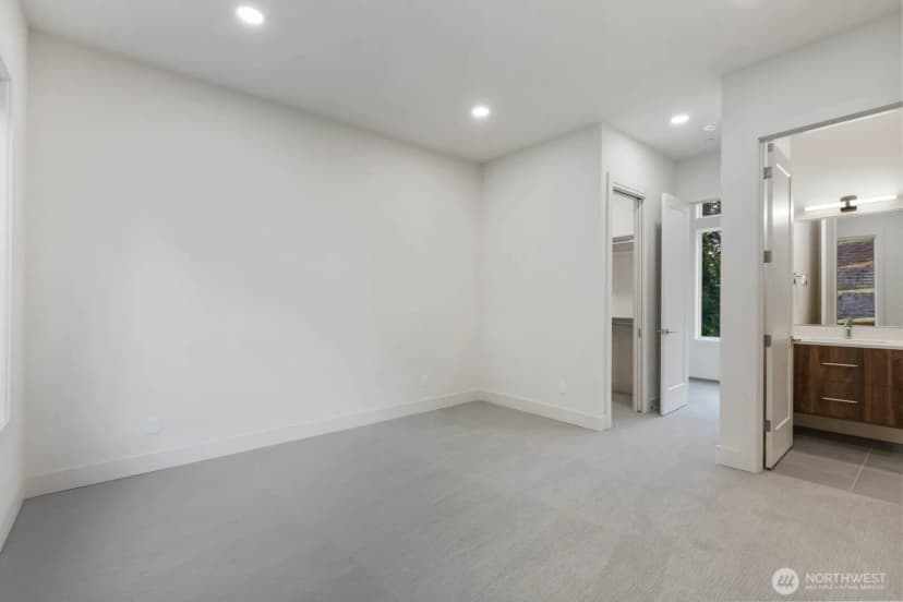 Property photo for 6020 175th Court Se #98006, Bellevue photo 33