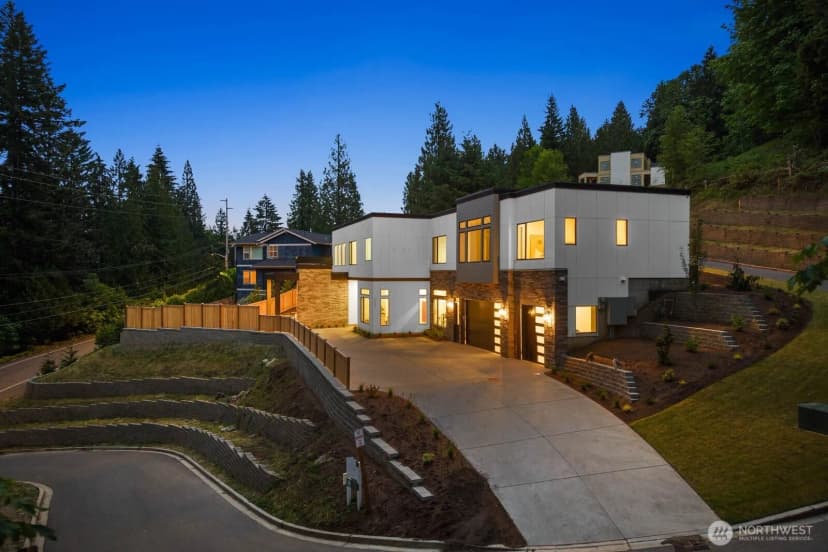 Property photo for 6020 175th Court Se #98006, Bellevue photo 3