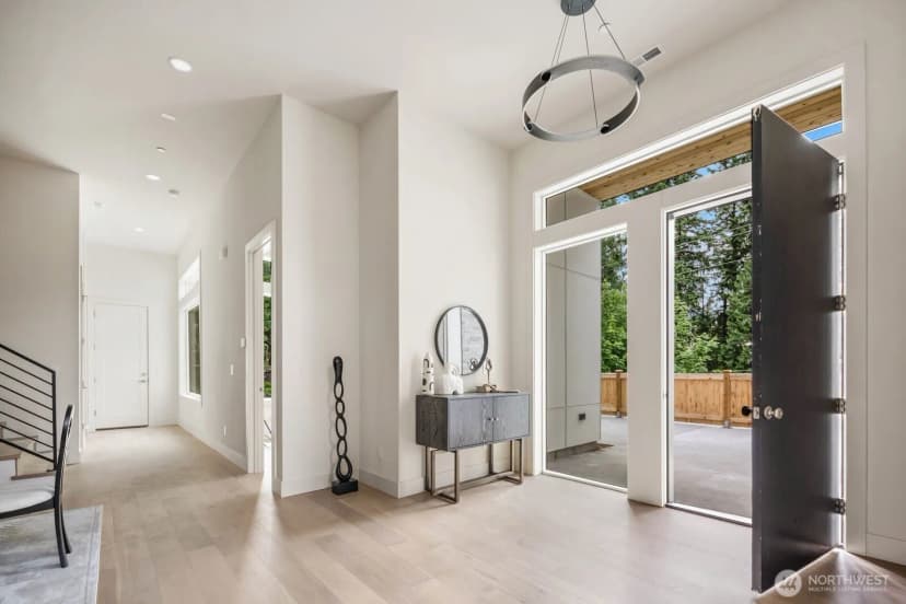 Property photo for 6020 175th Court Se #98006, Bellevue photo 4