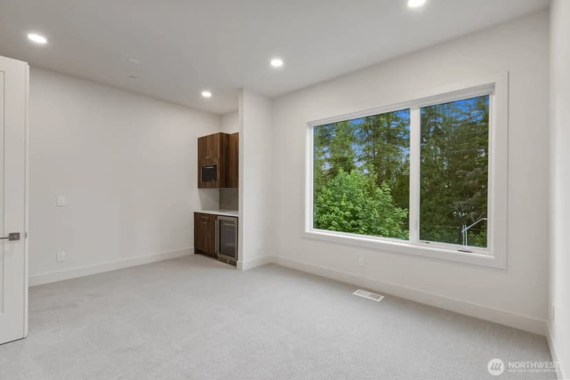 Property photo for 6020 175th Court Se #98006, Bellevue photo 30