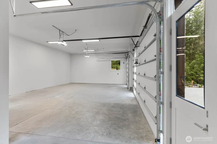Property photo for 6020 175th Court Se #98006, Bellevue photo 36